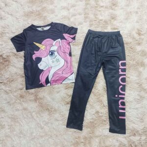 Adorable Unicorn Print Kids' T-Shirt and Pants Set - Perfect for Playtime