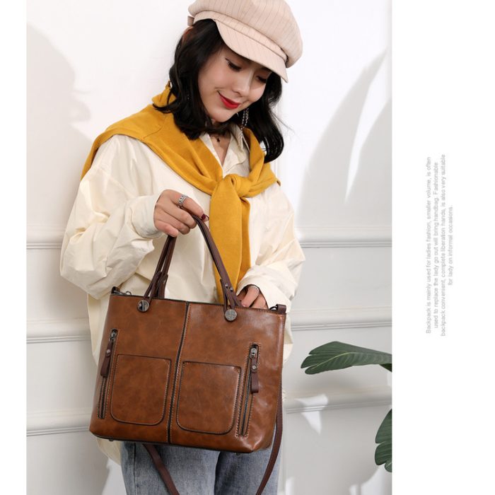 Women’s retro large capacity crossbody shoulder handbag for casual everyday use
