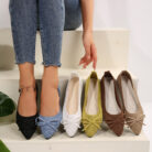Women's knitted pointed-toe loafers with a stylish bow, perfect as comfortable office shoes for women.