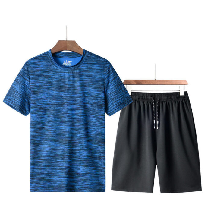 2113647861212.jpg Athletic man working out wearing a breathable mens sports terno set.