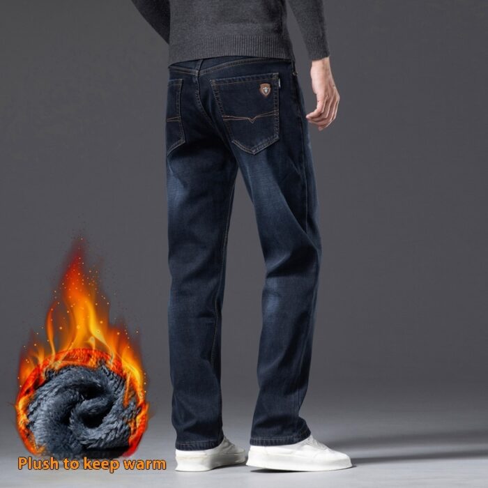 4e700838-c35a-48d5-b19a-aff265e6cf12_trans.jpeg Handsome young man wearing comfortable mens straight leg jeans.
