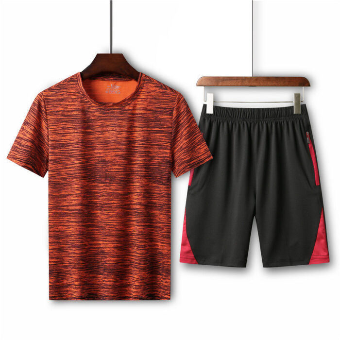5582346663682.jpg Athletic man working out wearing a breathable mens sports terno set.